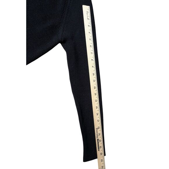 Athleta Refined V neck Sweater size M Black Merino wool Blend - Picture 7 of 9